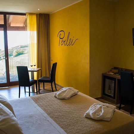 Casa Castella - Adults Only - Langhe Βίλα Diano dʼAlba Εξωτερικό φωτογραφία