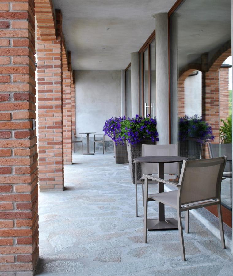 Casa Castella - Adults Only - Langhe Βίλα Diano dʼAlba Εξωτερικό φωτογραφία