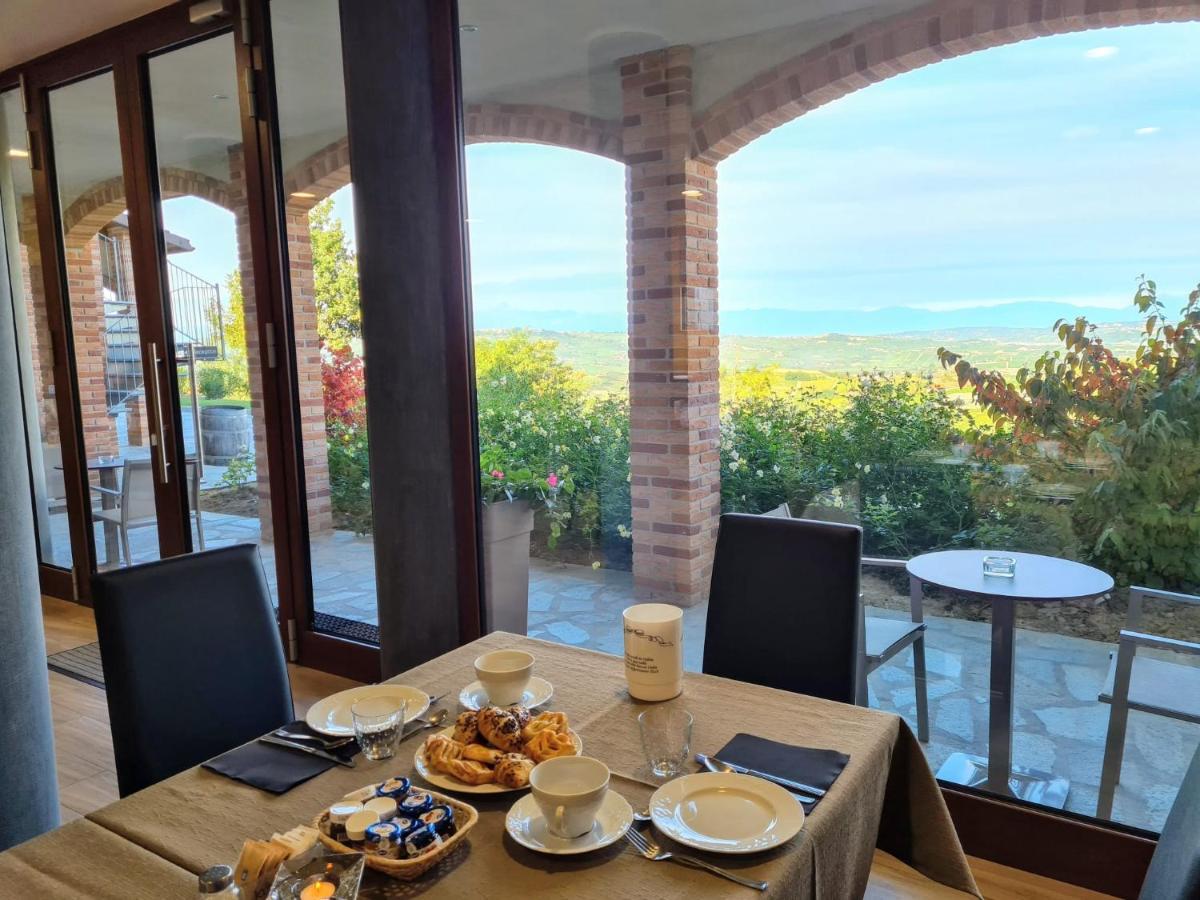 Casa Castella - Adults Only - Langhe Βίλα Diano dʼAlba Εξωτερικό φωτογραφία